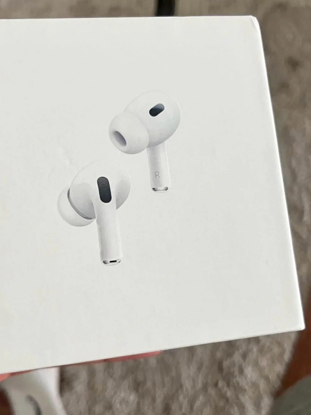 Apple White Wireless In-Ear Earbuds with Silicone Tips